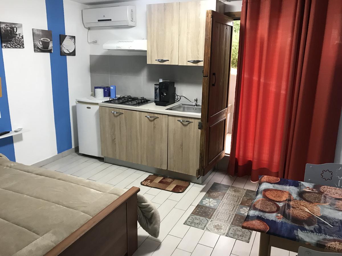 Monolocale Per Vacanze Apartment Castellammare del Golfo Bagian luar foto